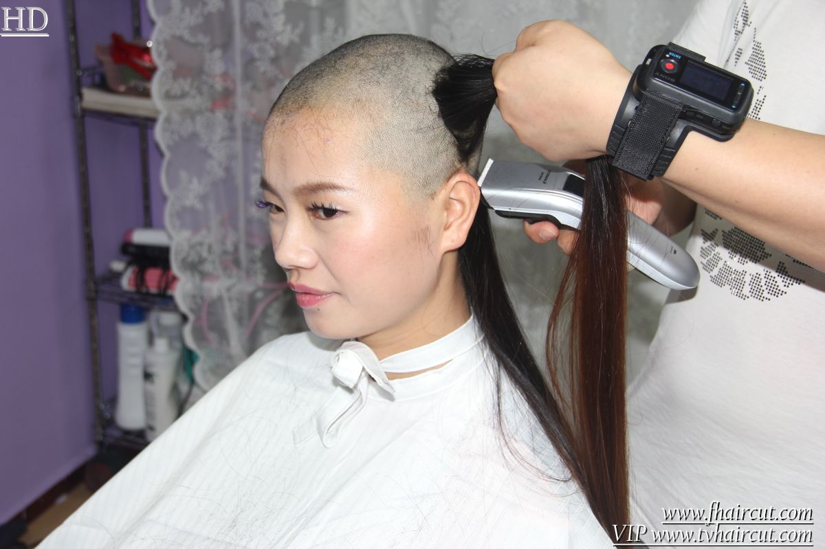 fhaircut-654 shave face electric shaver press on the head video