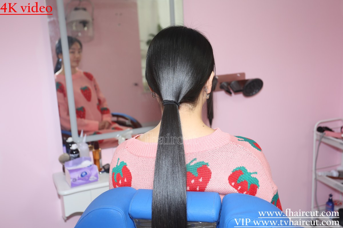 已卖1303 美女极品顺滑黑亮原香完整长发
